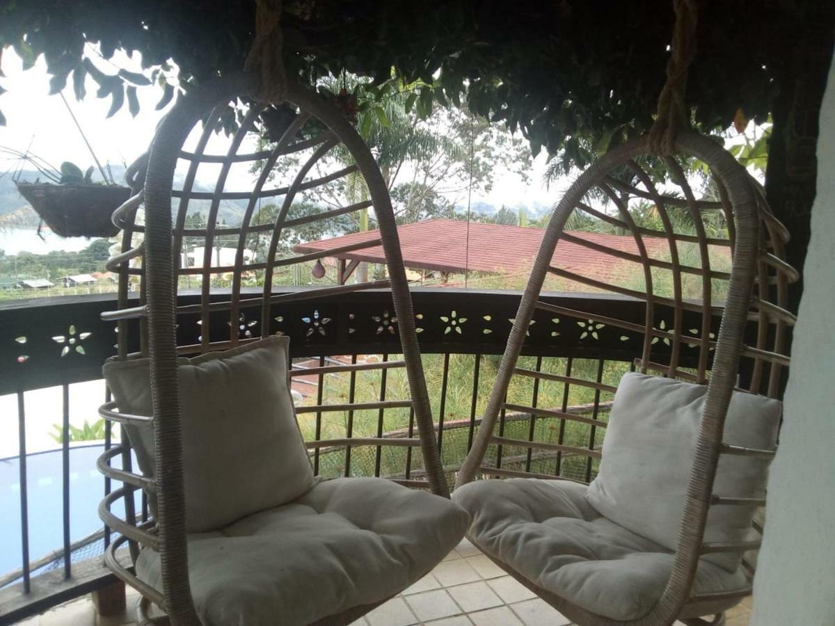 Hotel La Cuspide Calimita Екстериор снимка
